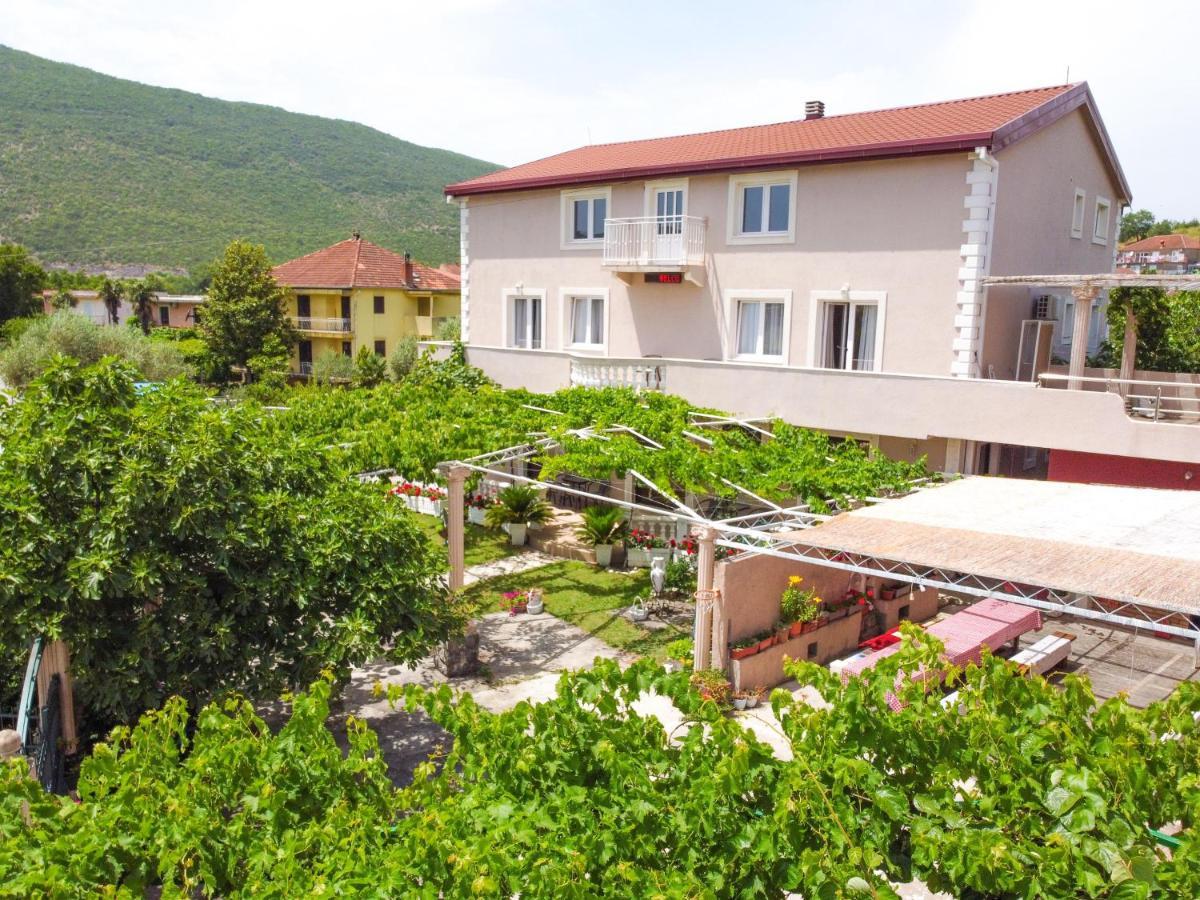 Apartments Al Parma بودفا المظهر الخارجي الصورة