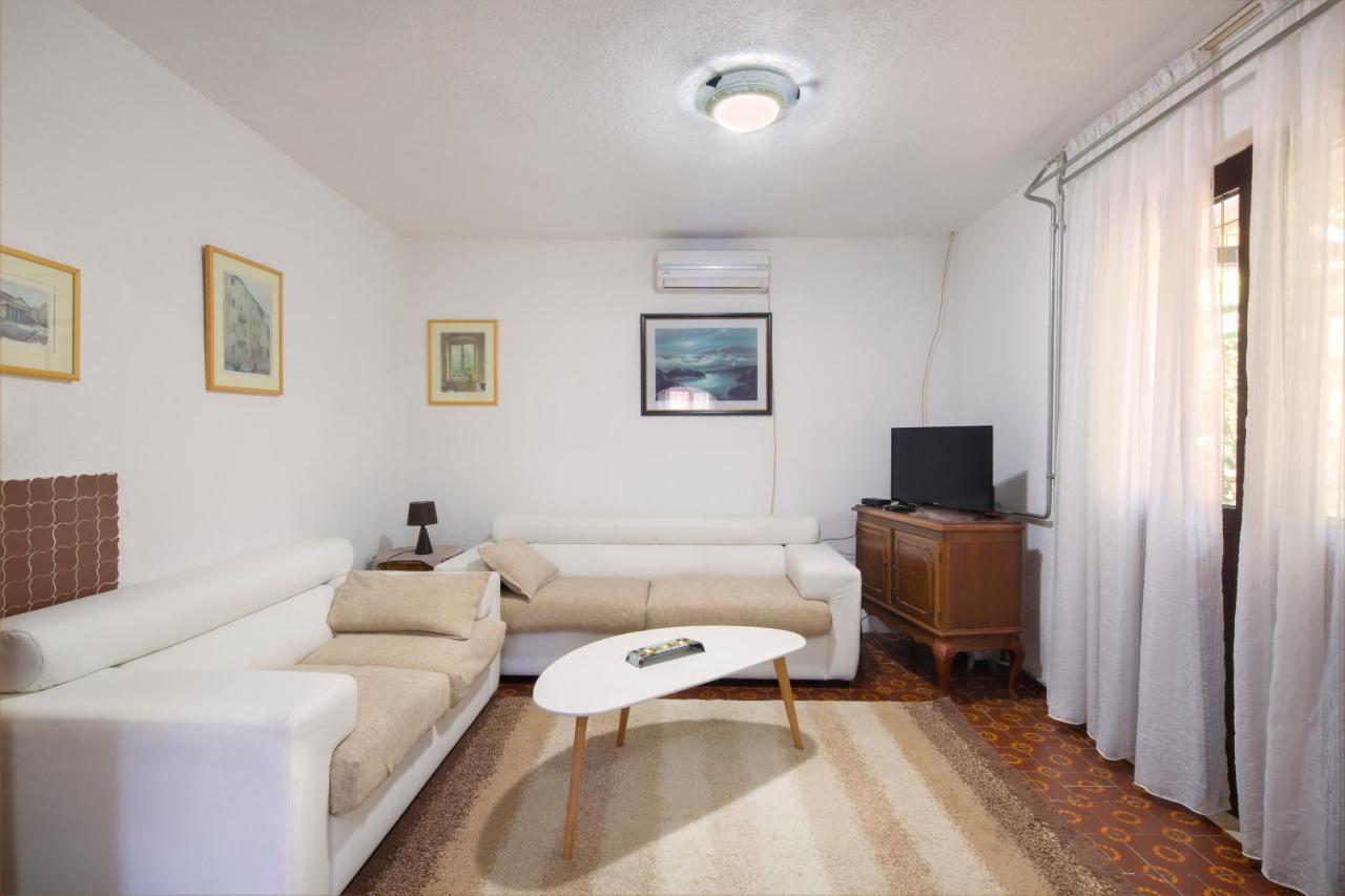 Apartments Al Parma بودفا المظهر الخارجي الصورة